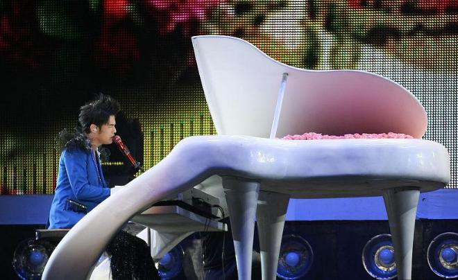 怎么唱歌有感情的技巧,学唱歌小技巧如何让歌声充满感情