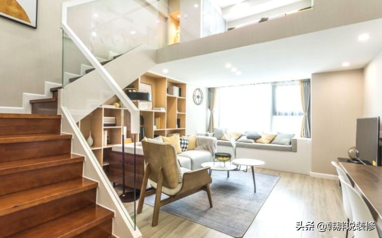 45平方挑高4米小复式公寓,45平米小公寓户型层高3.7米