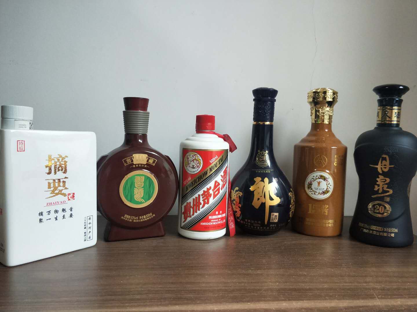 中国白酒有哪些特点和风格,白酒流派