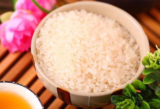 药食同源老中医教你,正确认识药食同源的养生法则