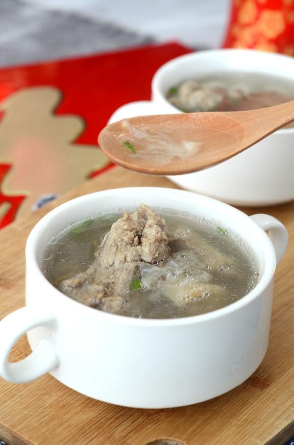 14岁弟弟身高1米87,弟弟14岁身高一米七