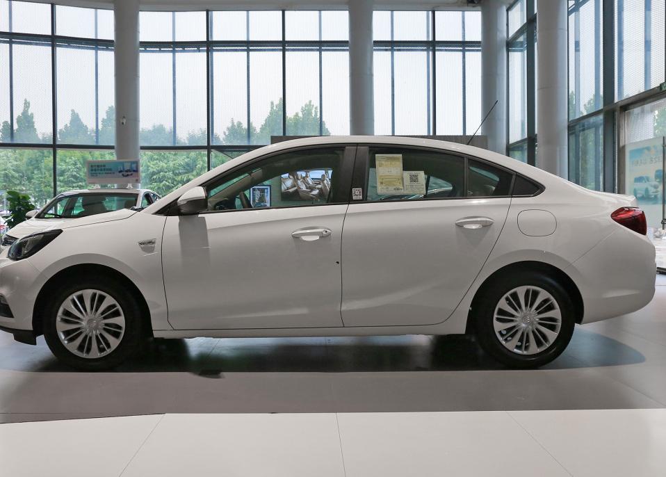 从8万降到6万的车,从7.8油耗一下降到4.4