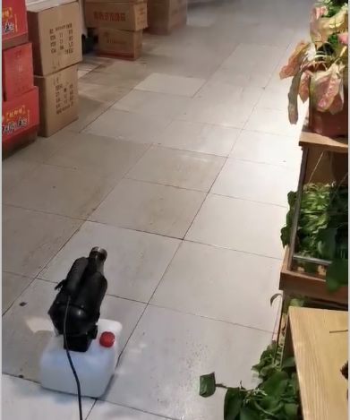 【战疫行动】黄商集团对部分门店进行闭店消杀——保供“战场”系列报道（二）