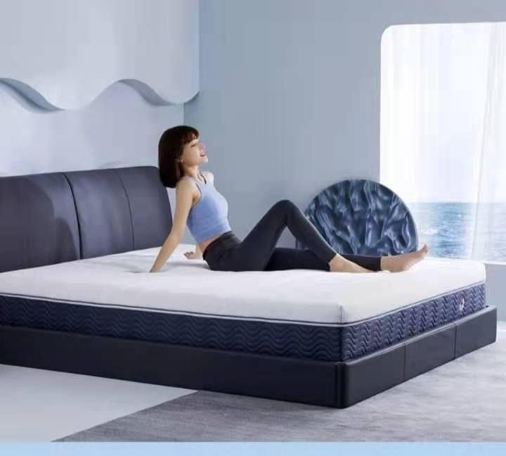 来自异国他乡的潜水外教，仍然不忘8H床垫