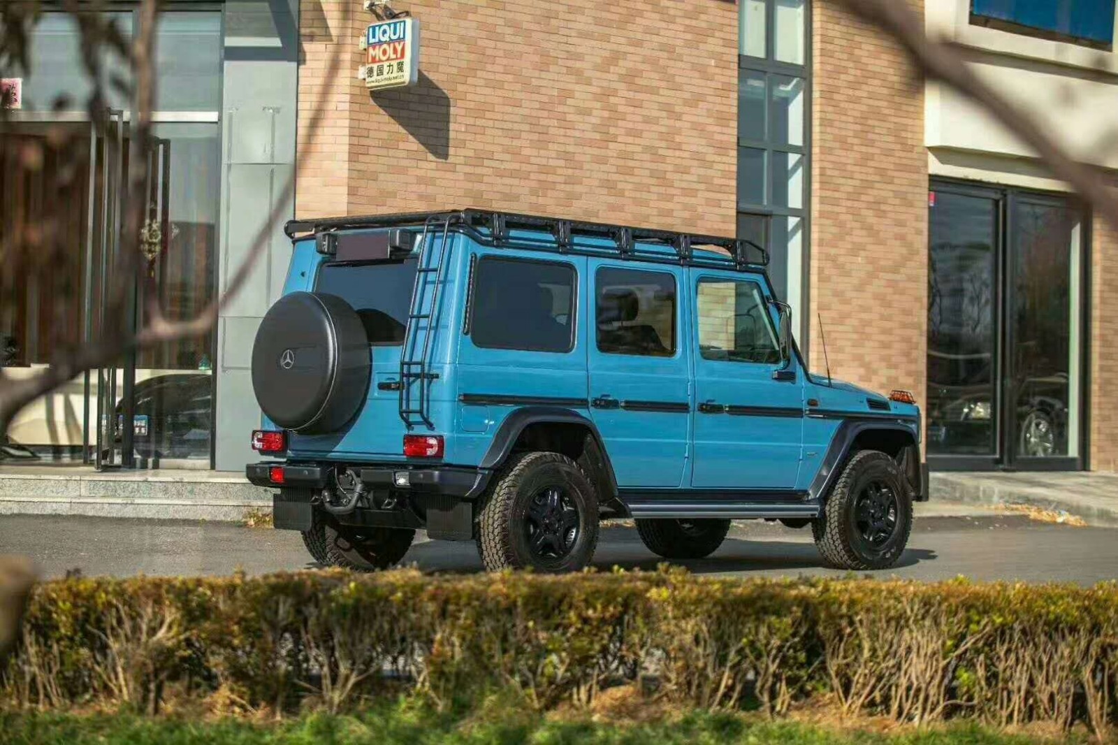 奔驰g350d越野专业版和g300军版,奔驰g350d越野视频