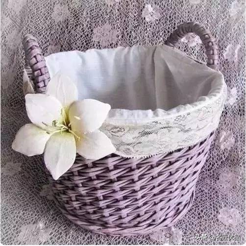 diy手工编织小花篮教程,纸杯和毛线编织的花篮详细教程