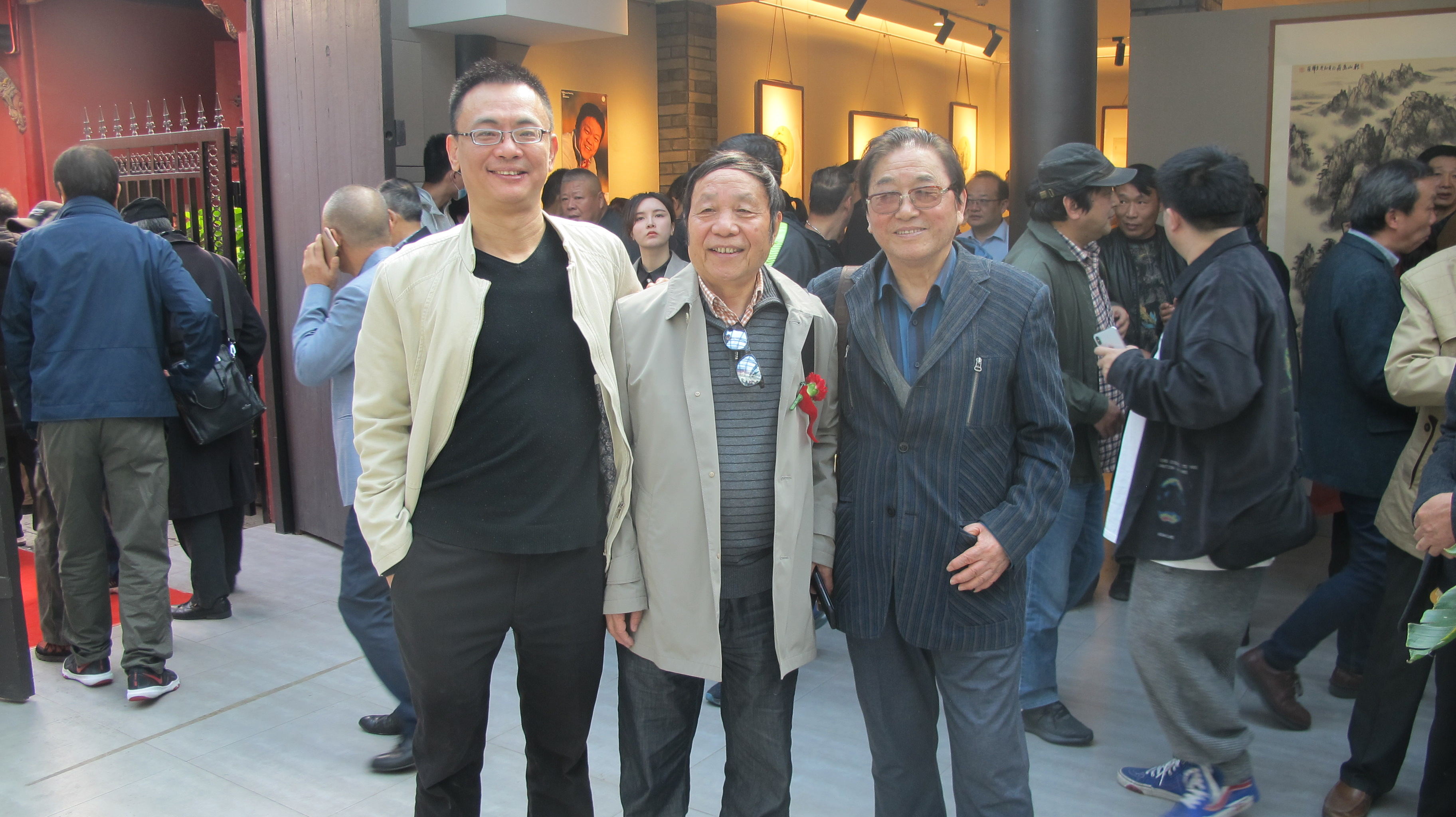 远看山有色近听水无声古诗,远看山有色近听水无声谜语