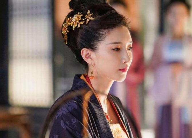 如何做一个精致又优雅的女人,李筱懿教你做优雅的女人