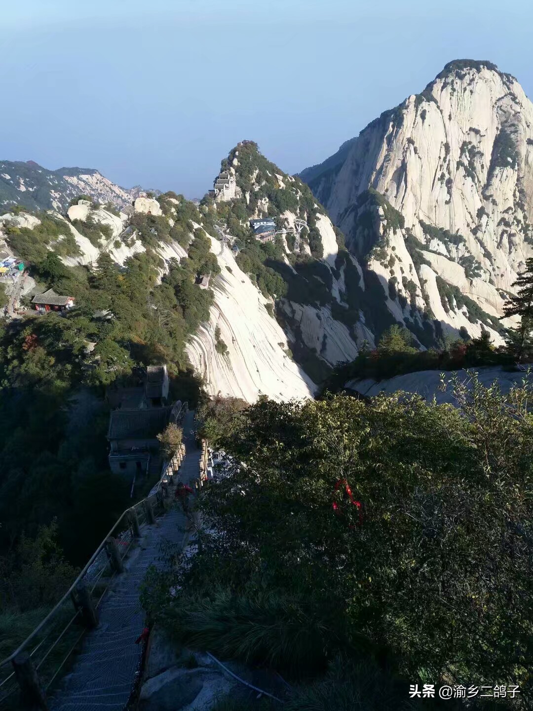 华山坐索道老年人价格,老年人能去华山玩吗最近