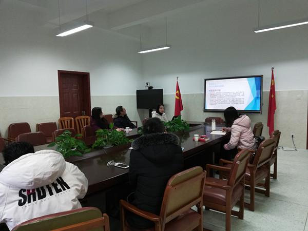 成就有思想的教师打造有思想的课堂！金牛区黄爱民工作室努力着