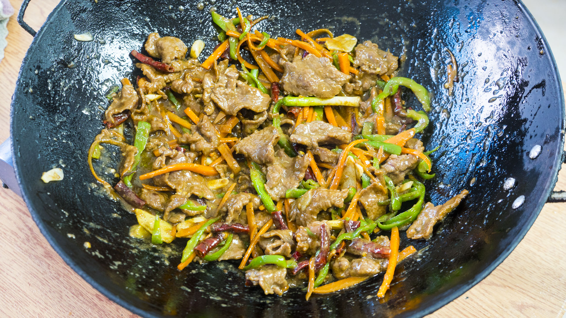 学会这8道冬令进补美食轻松过冬,冬日驱寒暖胃美食有哪些