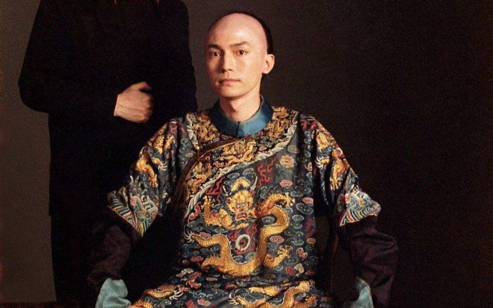 王祖贤喜欢尊龙到什么程度 (尊龙有没有和王祖贤在一起)