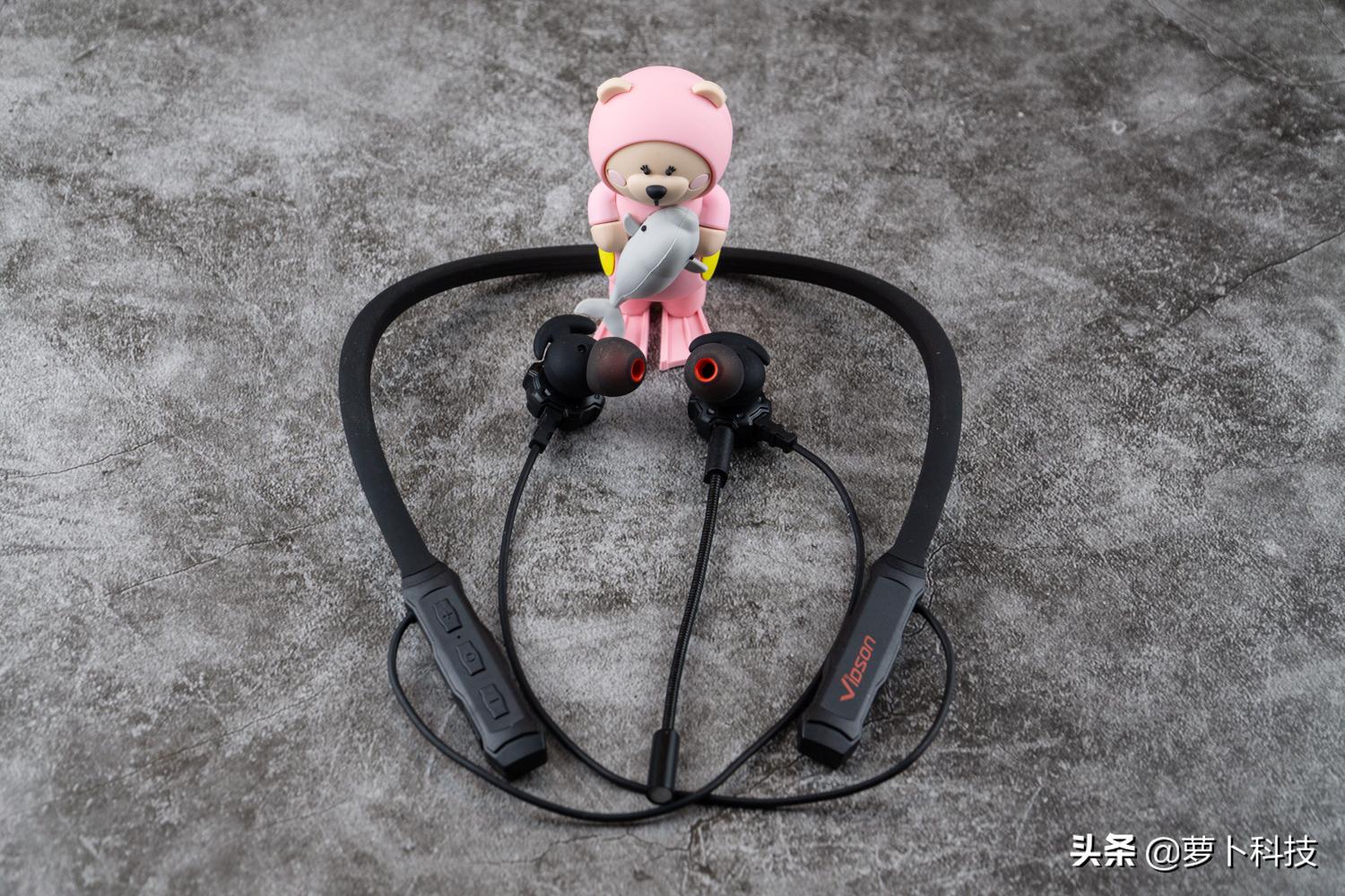 物理外挂入耳耳机,物理外挂电竞耳机