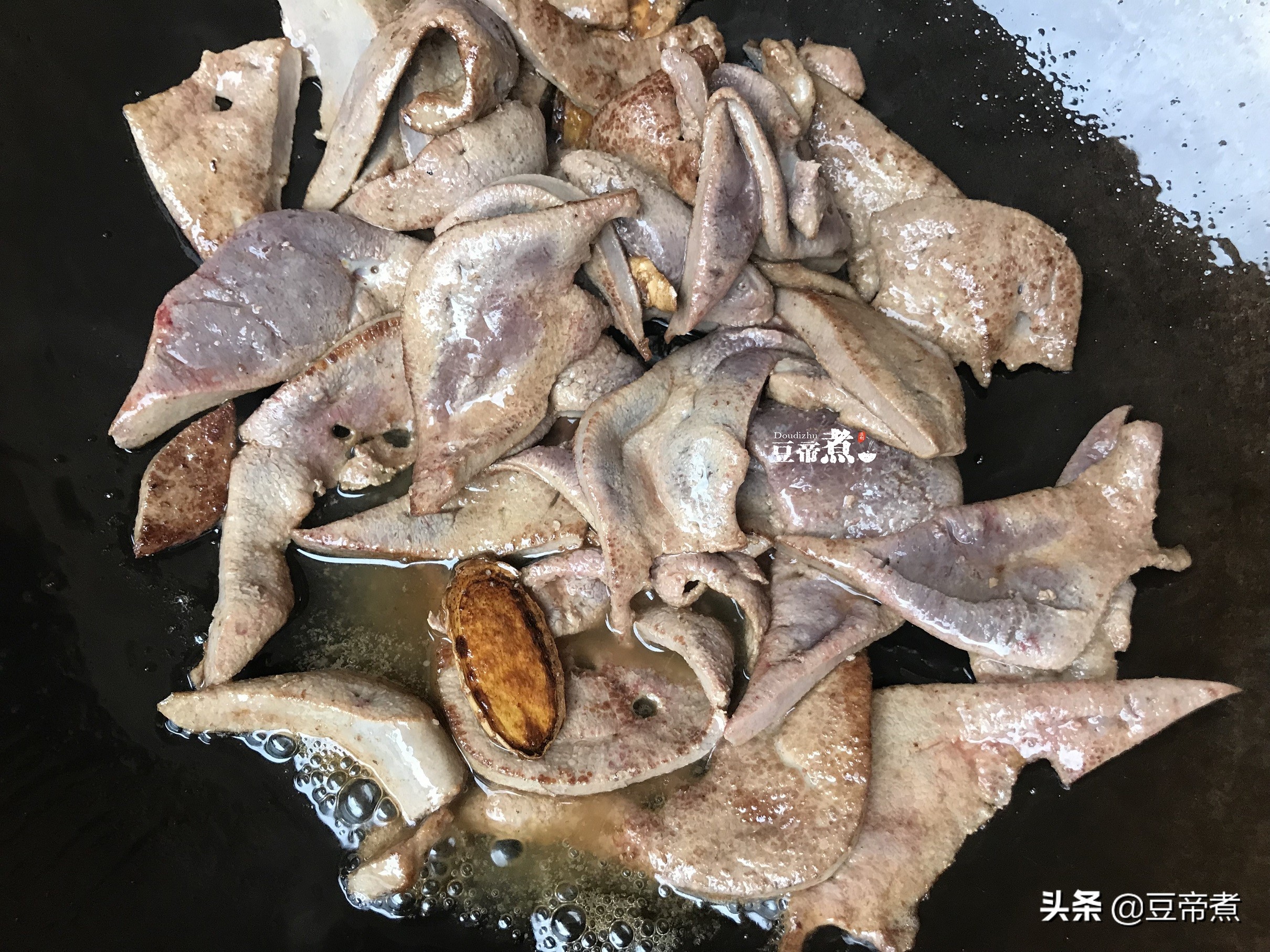 贫血头晕吃点东西能缓解吗,头晕贫血吃什么汤比较好