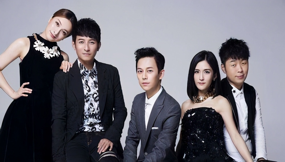 何炅和王菁现在在快乐大本营吗,何炅与王菁之间究竟是什么关系