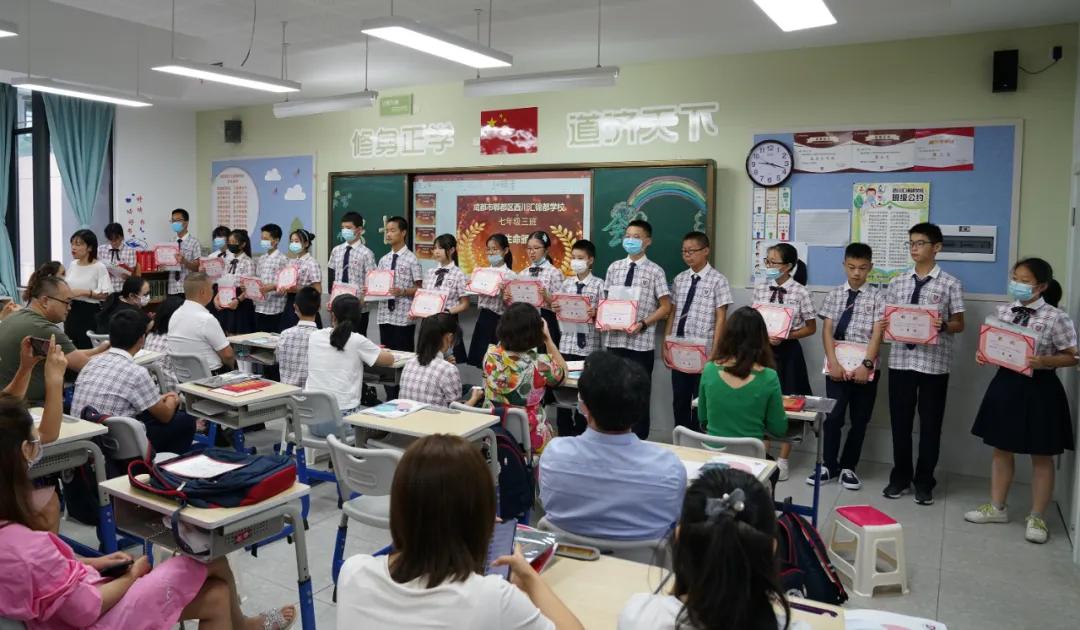 忍不住回想，少年的舞和歌。美如西川汇的你，值得世上最贵的奖杯