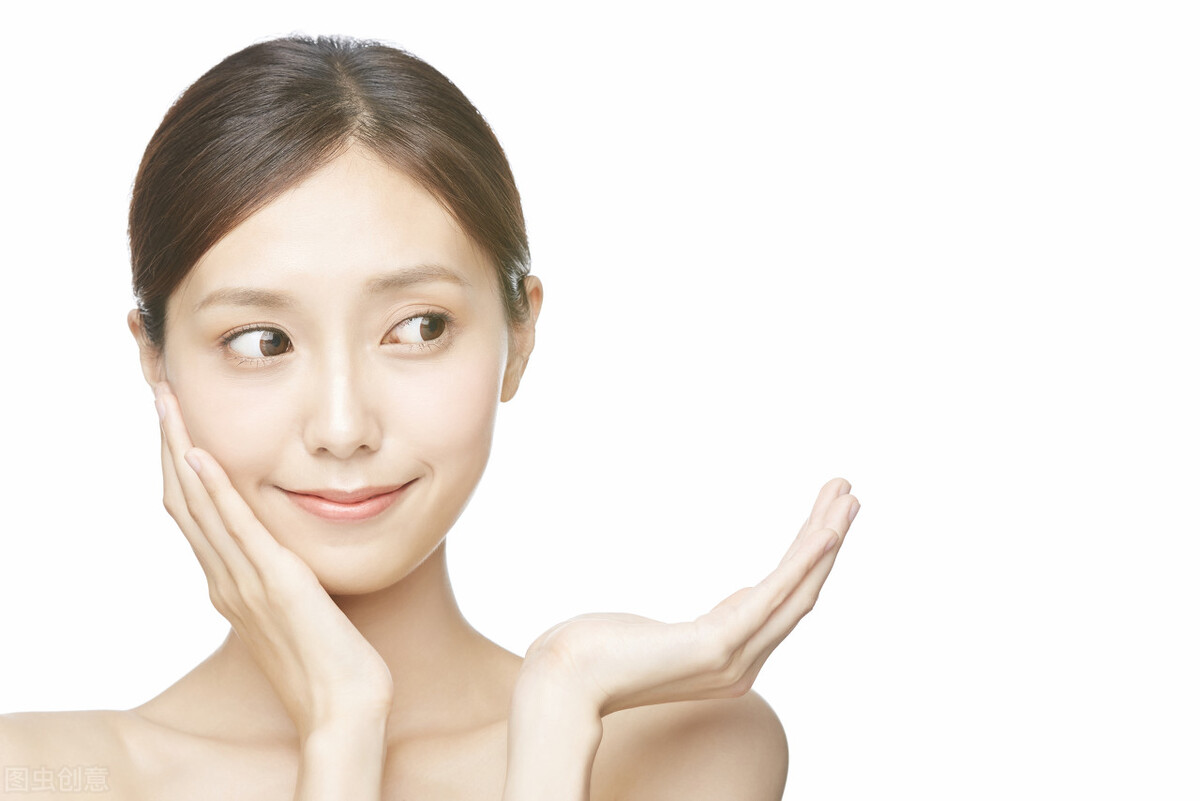 哪些方法可以深层清洁面部肌肤,用什么清洗脸部抗衰老最好