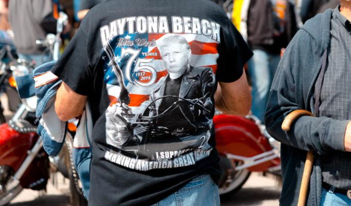 现实比小说更荒诞，美国连环女杀手艾琳·乌尔诺斯的奇葩一生