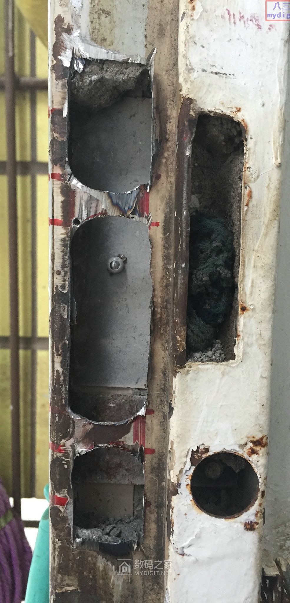 老式防盗门如何安装指纹锁,老防盗门指纹锁安装教程