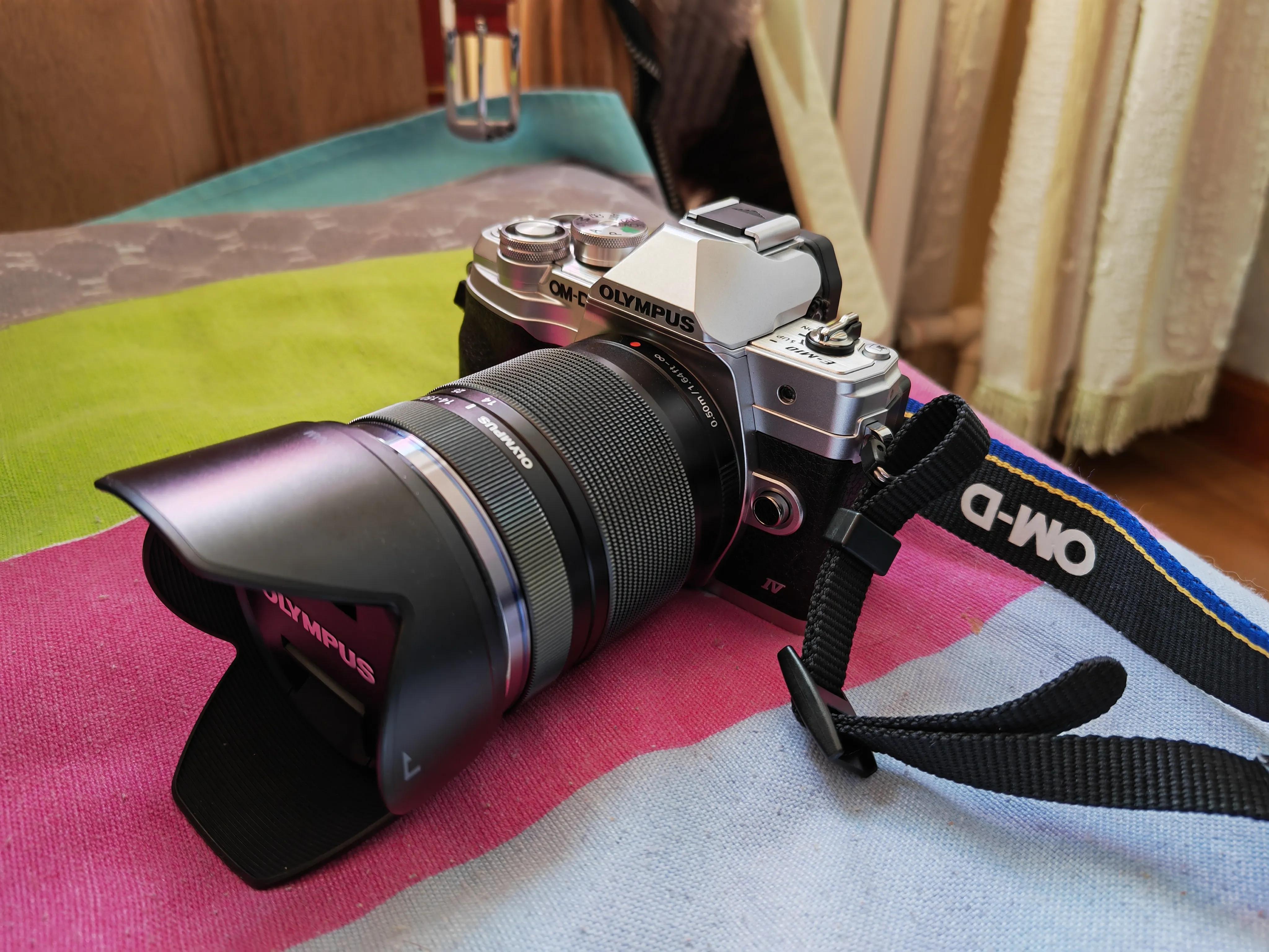 奥林巴斯e-m104代微单相机,奥林巴斯e-m10四代相机开箱