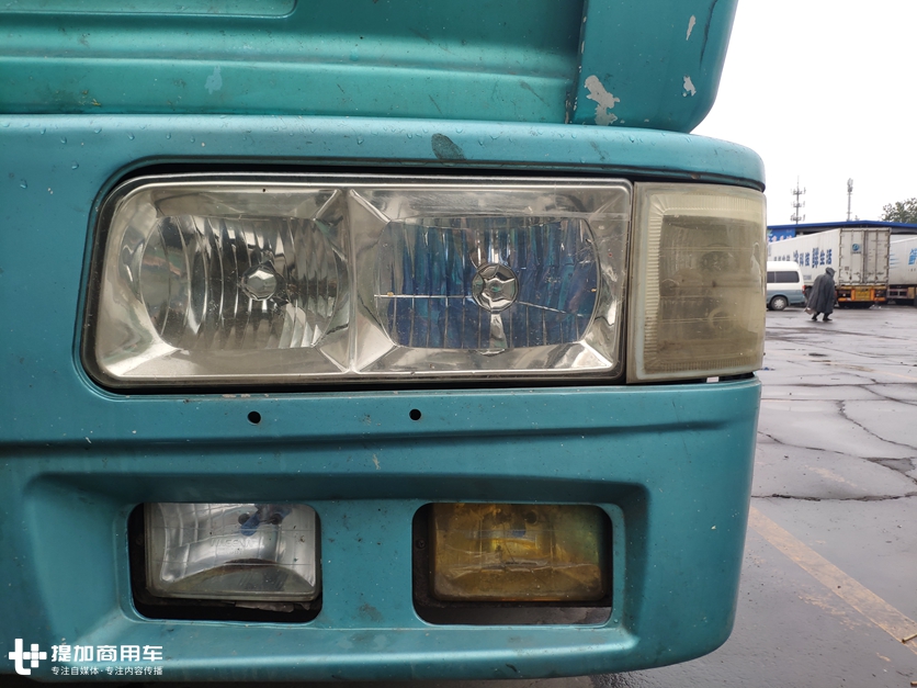 陕汽重卡最经典的一款,最新发布的一款卡车