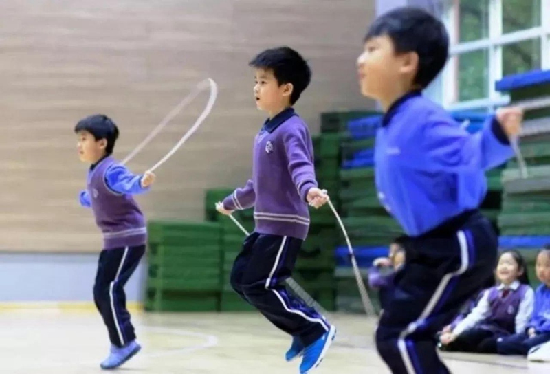 孩子出现什么症状到了猛涨期,孩子有这三种症状说明进入猛涨期