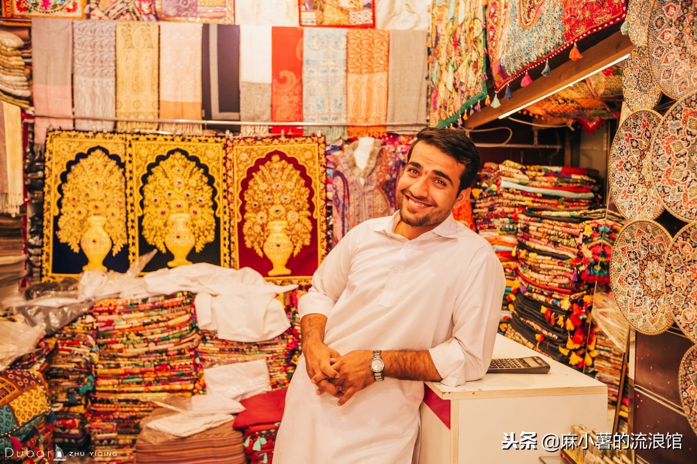 去迪拜哪里能买到真正的藏红花,迪拜香料市场藏红花