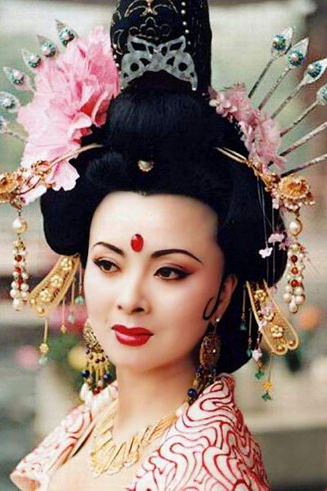 杨贵妃一生唯一首诗,杨贵妃一生唯一的诗