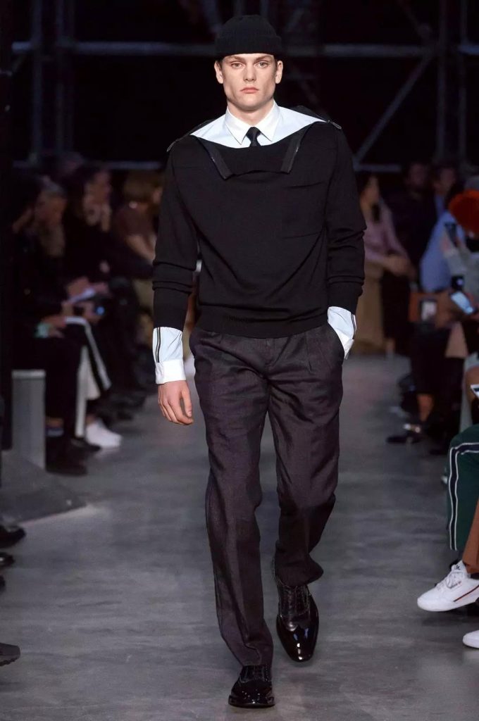 赵薇不为人知的故事,赵薇出席burberry视频