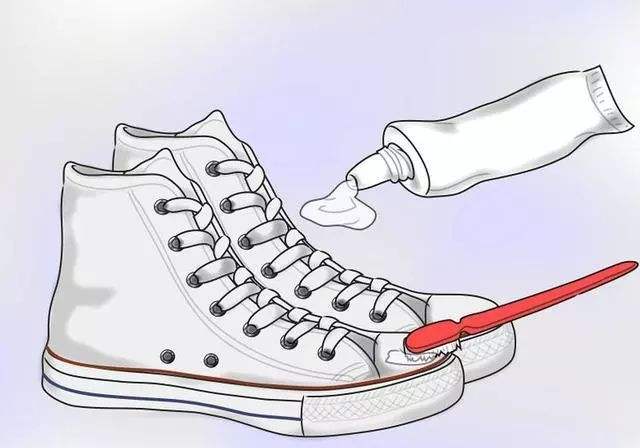 小白鞋怎样刷才干净视频,小白鞋变黄怎么刷干净