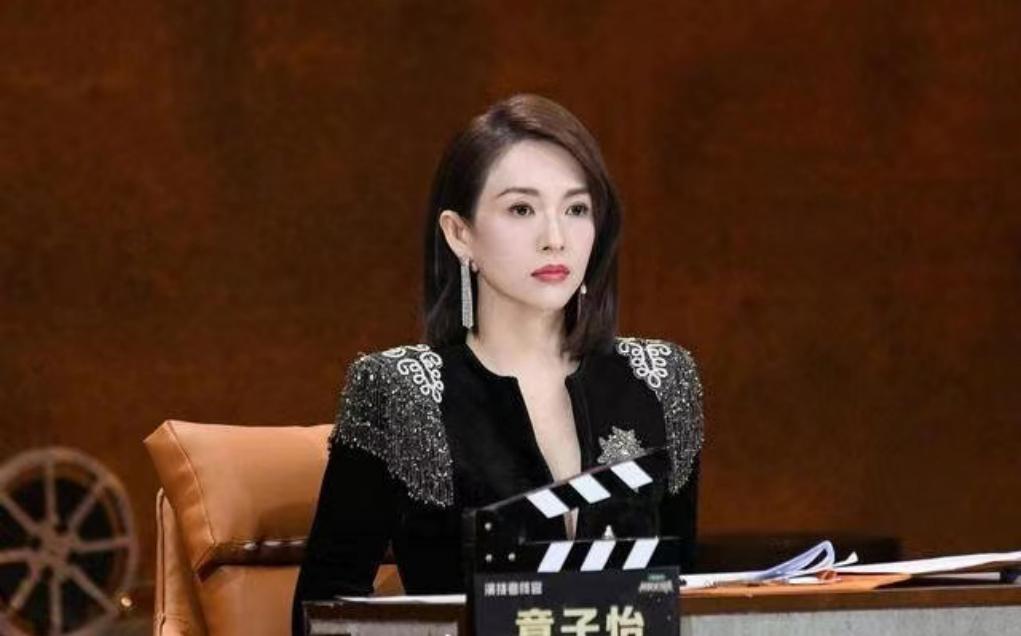 章子怡晚礼服造型,章子怡礼服好漂亮