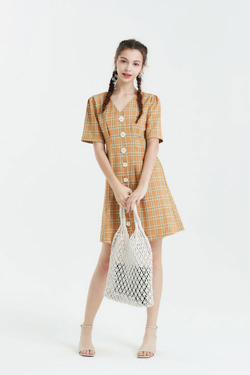 艾丽莎潮牌时尚女装,艾丽莎女装春季新款