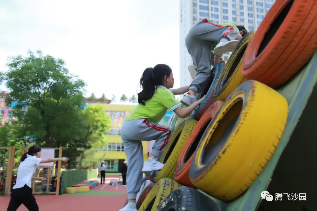 幼儿园我是小红军重走长征路游戏,小班重走长征路闯关游戏