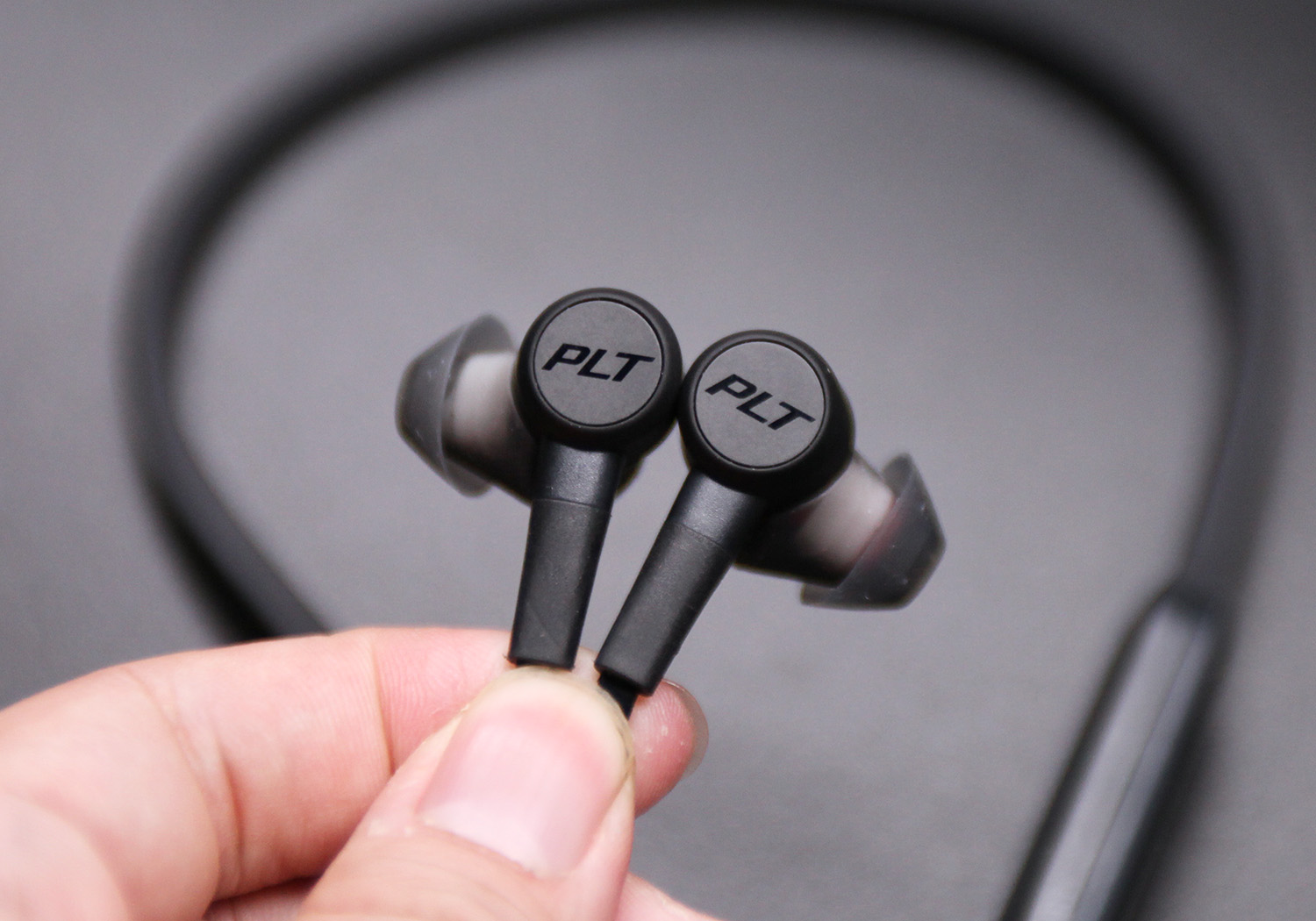 细节到位带来出众体验,细节丰富的耳机