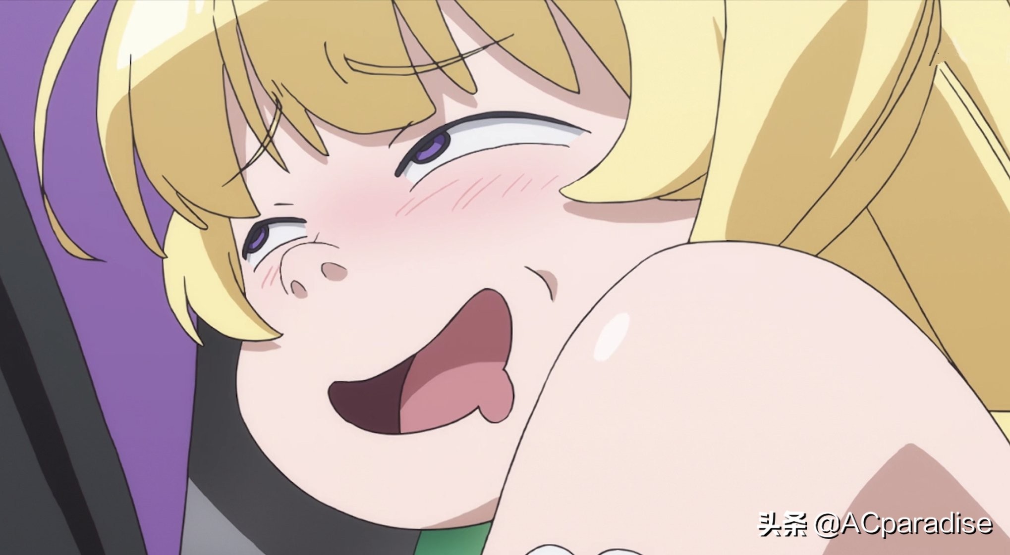 谨慎勇者：这么可爱的女神，可惜为了衬托男主的谨慎，成了表情包