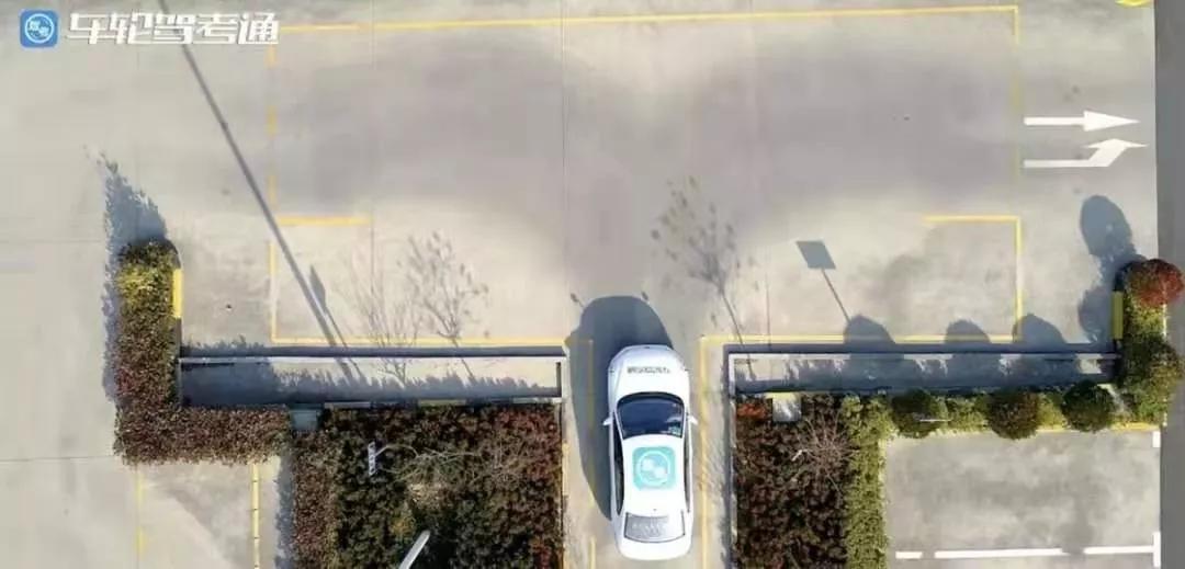 科二早打方向和晚打方向盘的情况,科二项目与项目的衔接怎么打方向