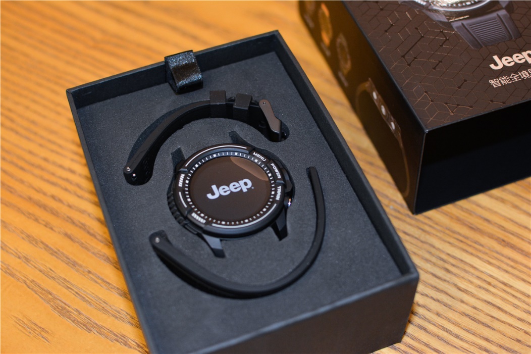 jeep智能全境界腕表值得买吗,jeep智能手表值不值得入手