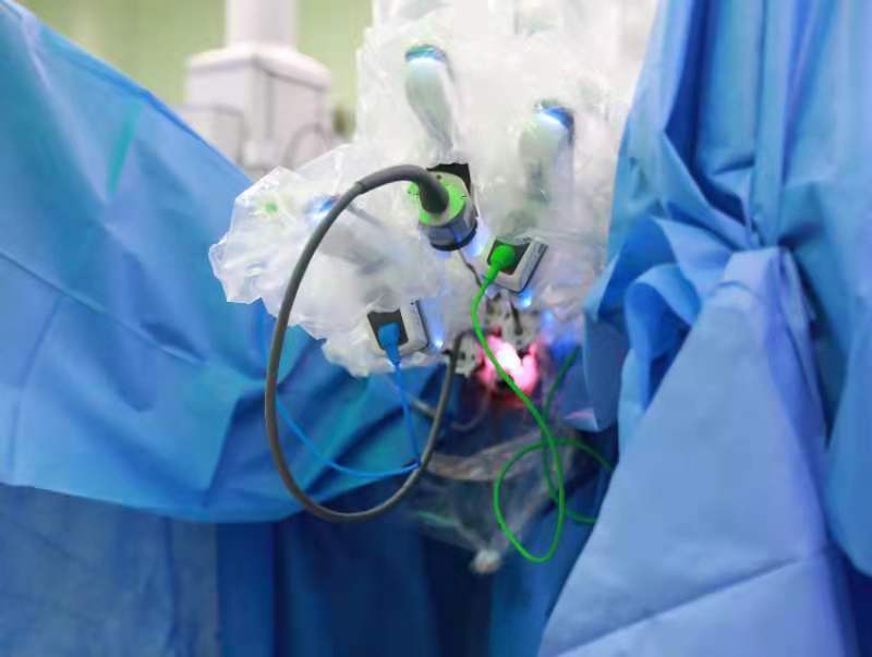 四川首例!市妇女儿童中心医院妇科团队成功开展经阴道单孔,V-NOTES达芬奇机器人全子宫+双侧输卵管切除术