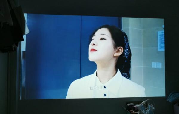 想要买清晰度高的投影仪怎么选,什么品牌投影仪清晰度最好