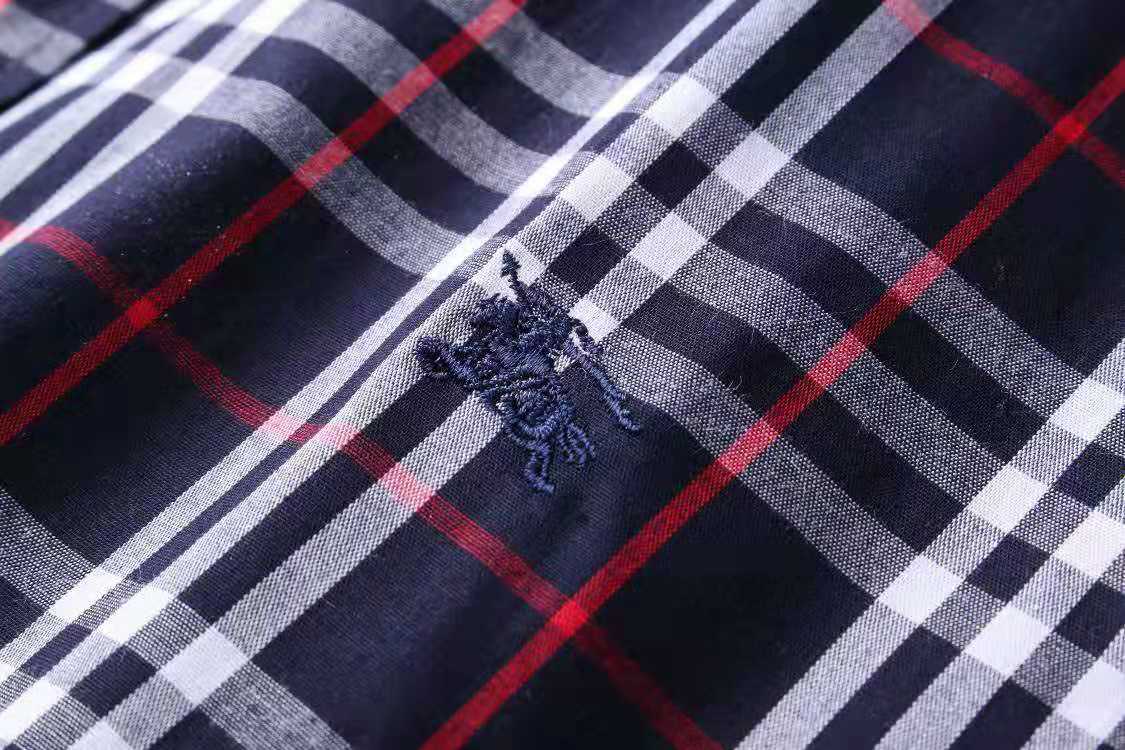 莆田高版本巴宝莉经典格子衬衫,巴宝莉经典格子衬衫怎么选