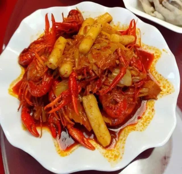 上海大学真正实力如何,上海大学被低估的专业排名