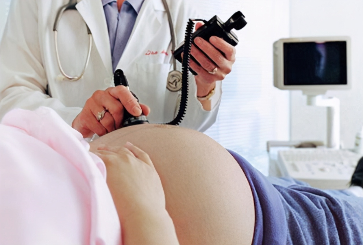 准妈妈对胎儿说的话,准妈妈在孕期对自己好一点