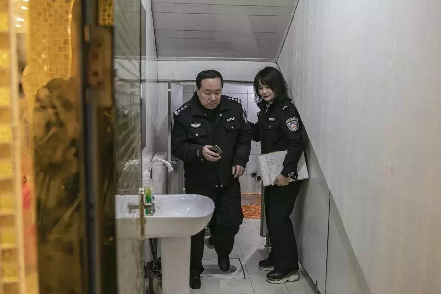 “片警”老王：站好最后一班岗