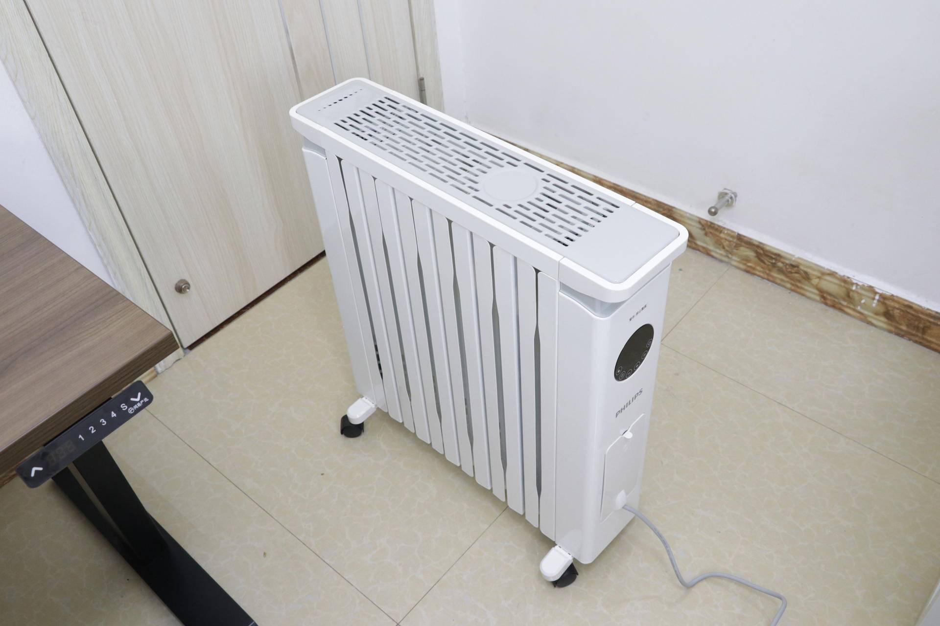 飞利浦取暖器恒温功能,飞利浦取暖器效果图