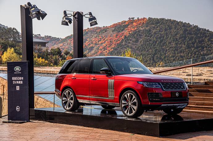 路虎揽胜运动版典范版2024款试驾,路虎揽胜运动2024款典范版试驾