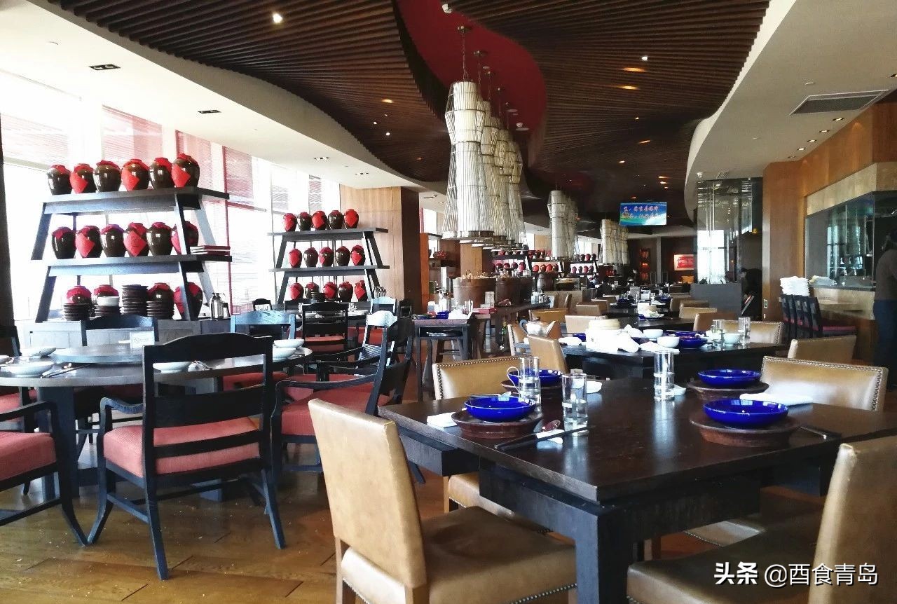 普京大帝在青岛吃的烤鸭,也是我的最爱,除了贵没毛病