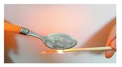 快拿小本本记起来的图片,记住这个口诀选护肤品不亏