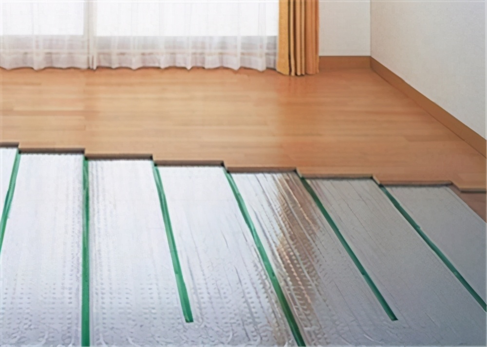 家里装修要壁布还是墙漆,家里装修应该用瓷砖还是地板