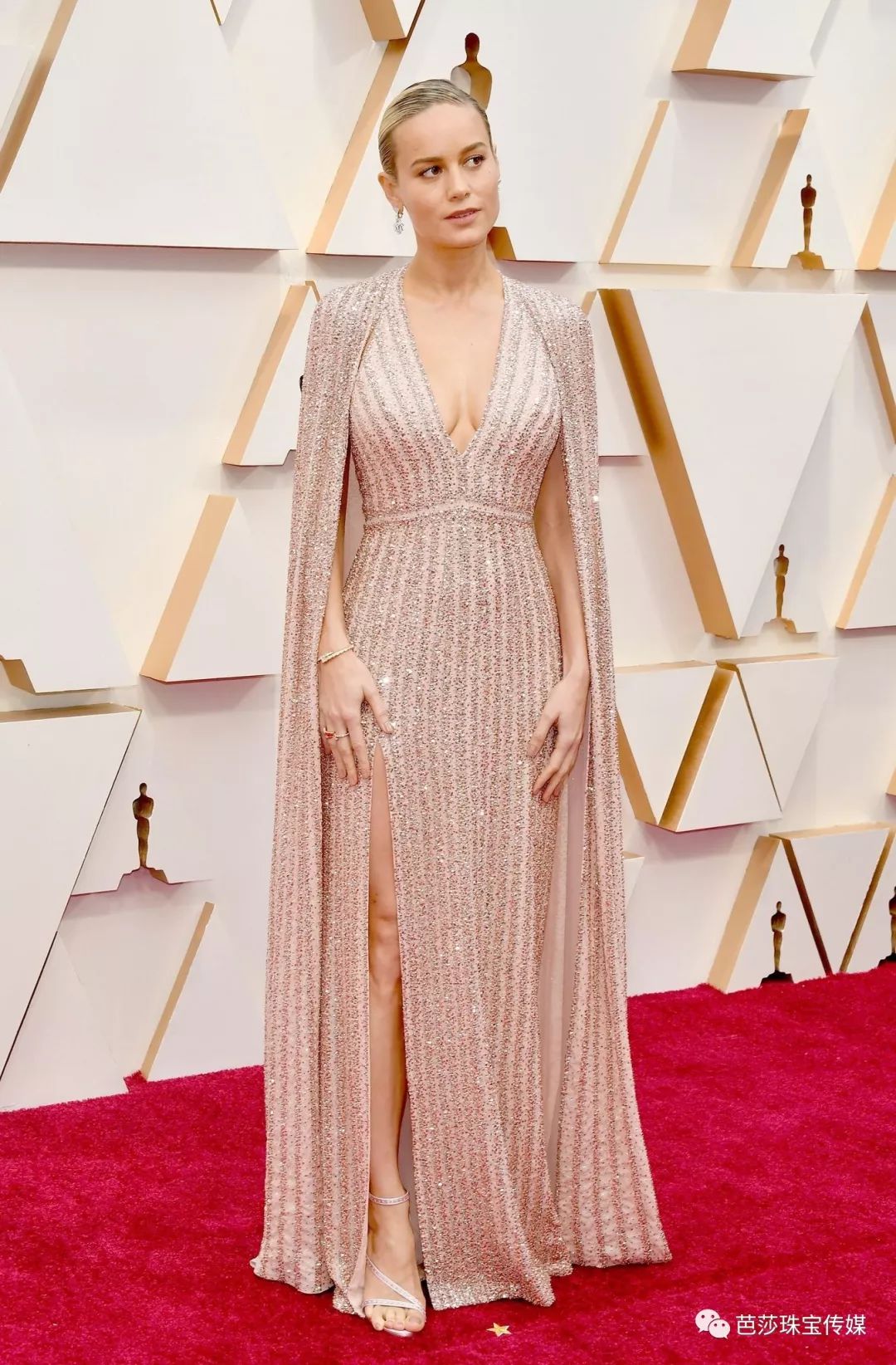这届戛纳红毯拼气场谁赢了,奥斯卡红毯珠宝