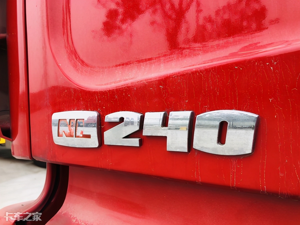 240马力玉柴配8挡法士特，徐工G5小三桥载货车只要22万